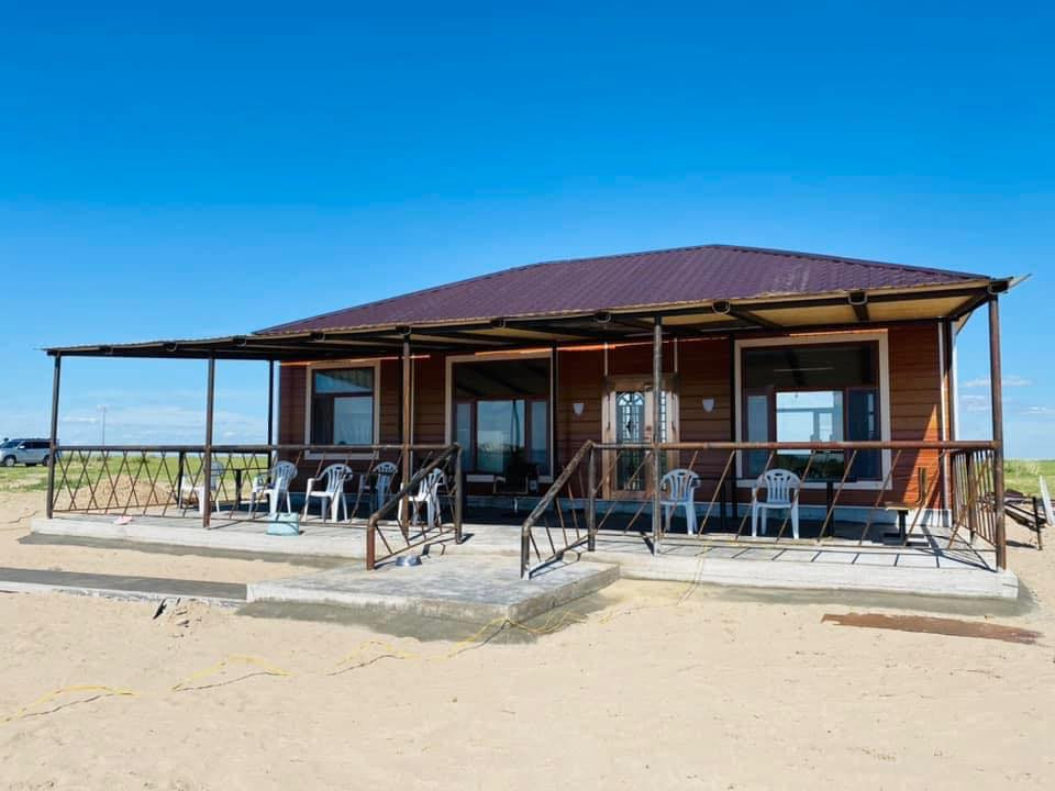 Буйрын Сувд амралтын газар | Buiriin Suvd camp — зочид буудал, амралтын газар