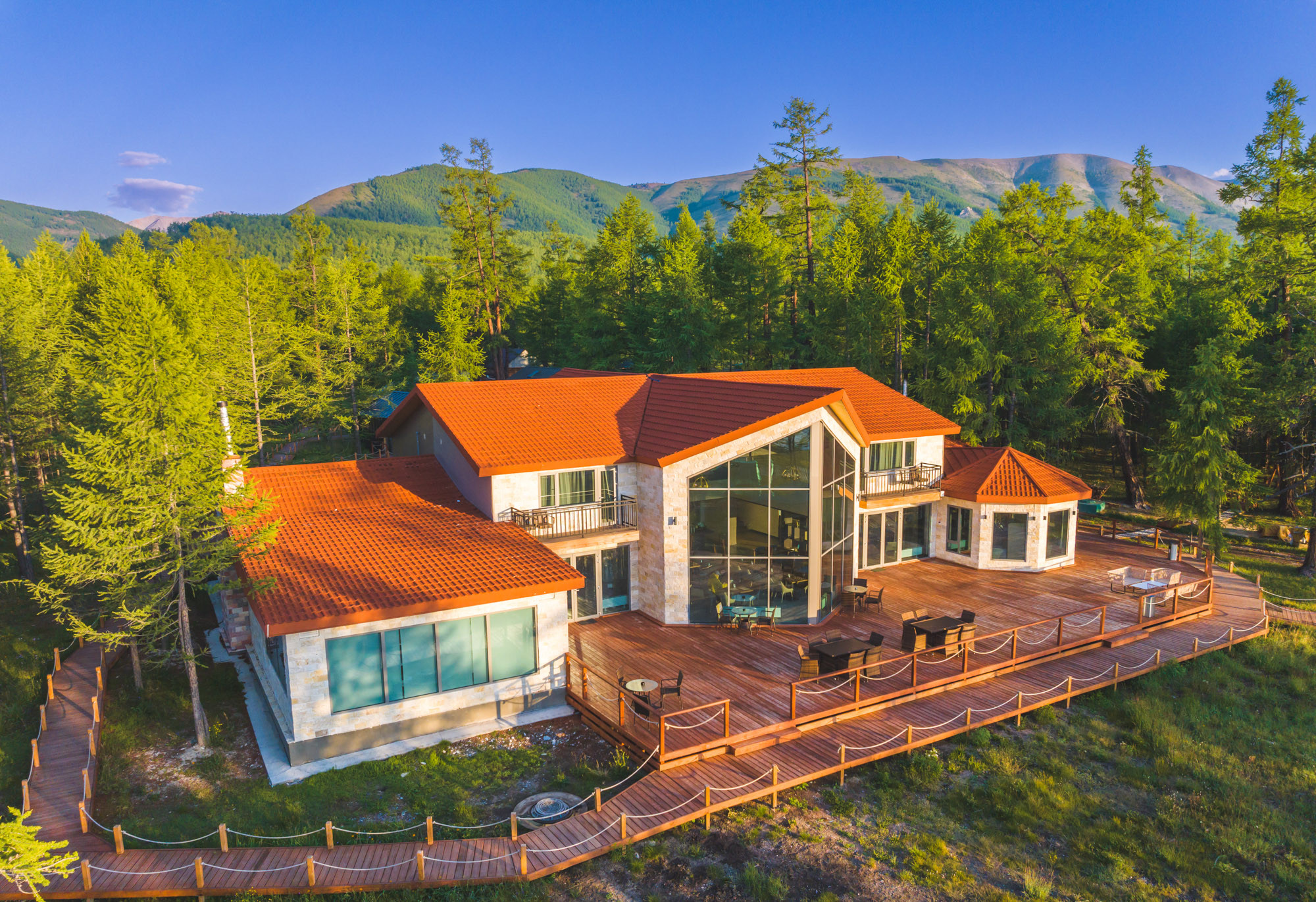 Тайга лодже | Taiga lodge — зочид буудал, амралтын газар