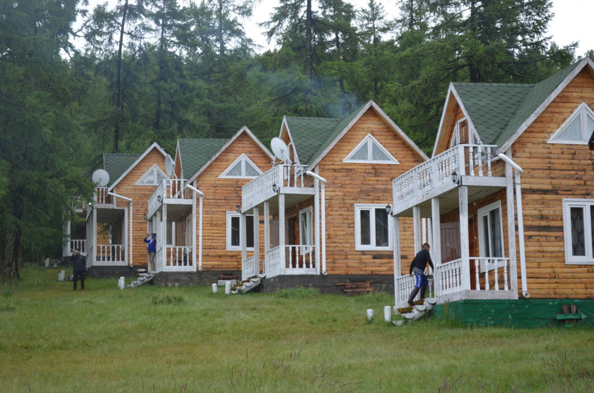 Хөвсгөл сант жуулчны бааз | Khuvsgul sant tourist camp — зочид буудал, амралтын газар