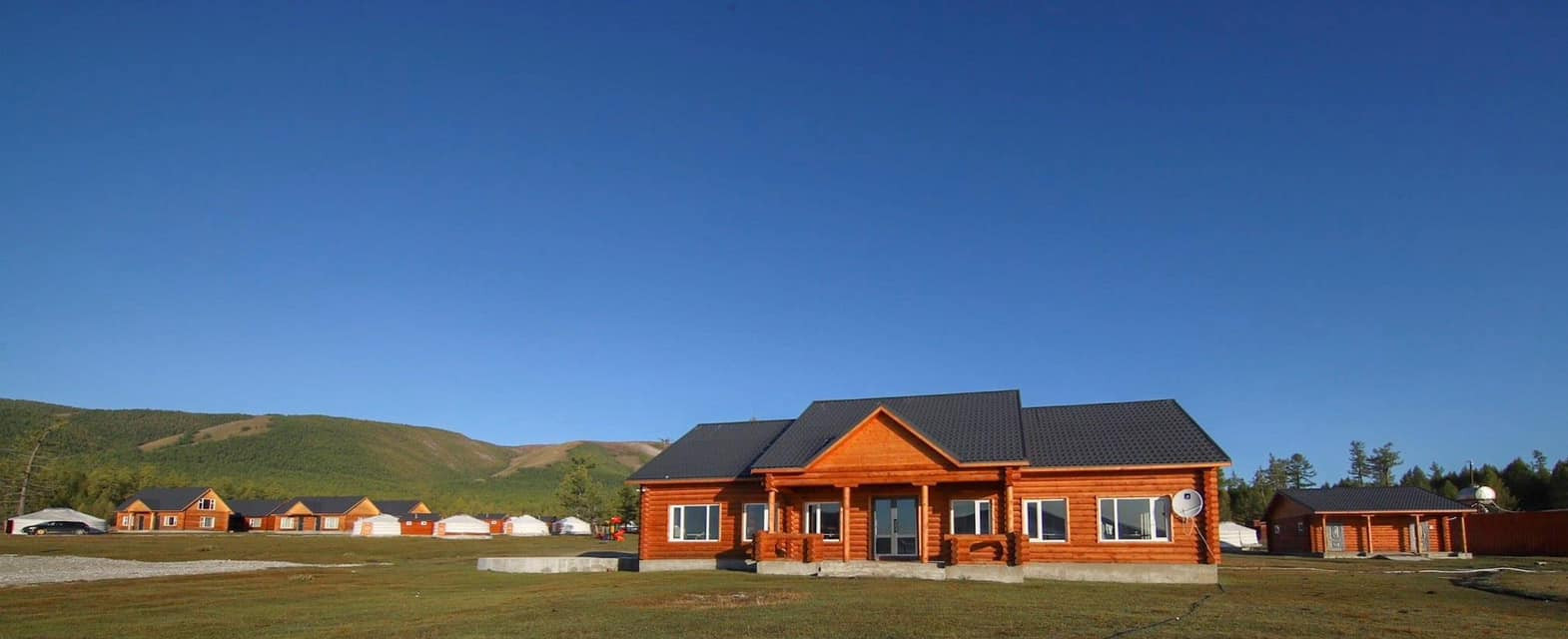 Капитан Жуулчны Бааз | Captain Tourist Camp — зочид буудал, амралтын газар